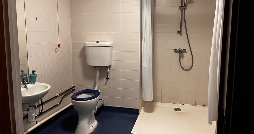 Kaplan Living Bournemouth Accessible Bathroom